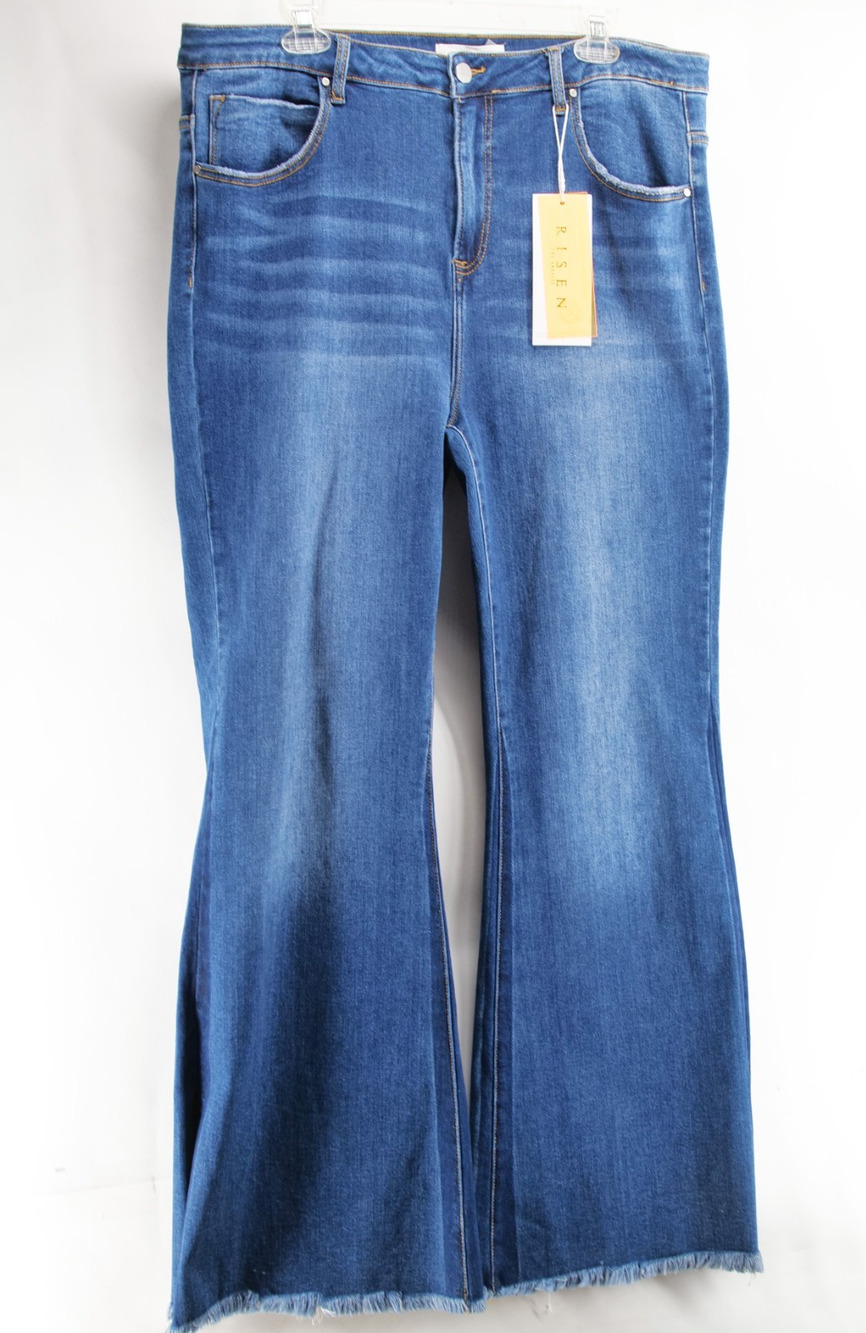 RISEN Los Angeles NWT Women's Plus 2XL High Rise Flare Jeans Dark Wash Raw Hem